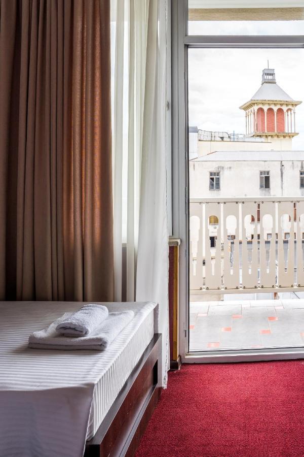 Georgian House Hotel คูทายสิ ภายนอก รูปภาพ