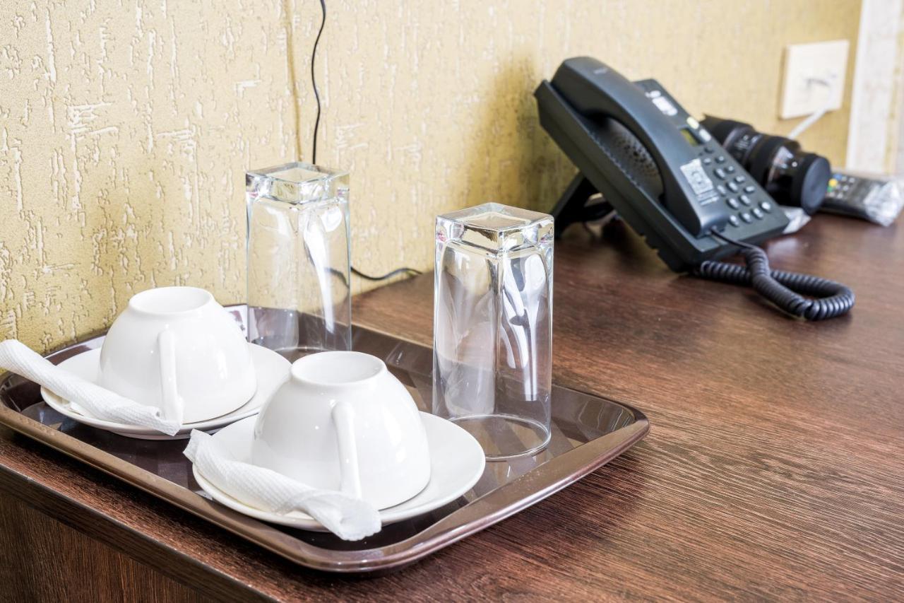 Georgian House Hotel คูทายสิ ภายนอก รูปภาพ